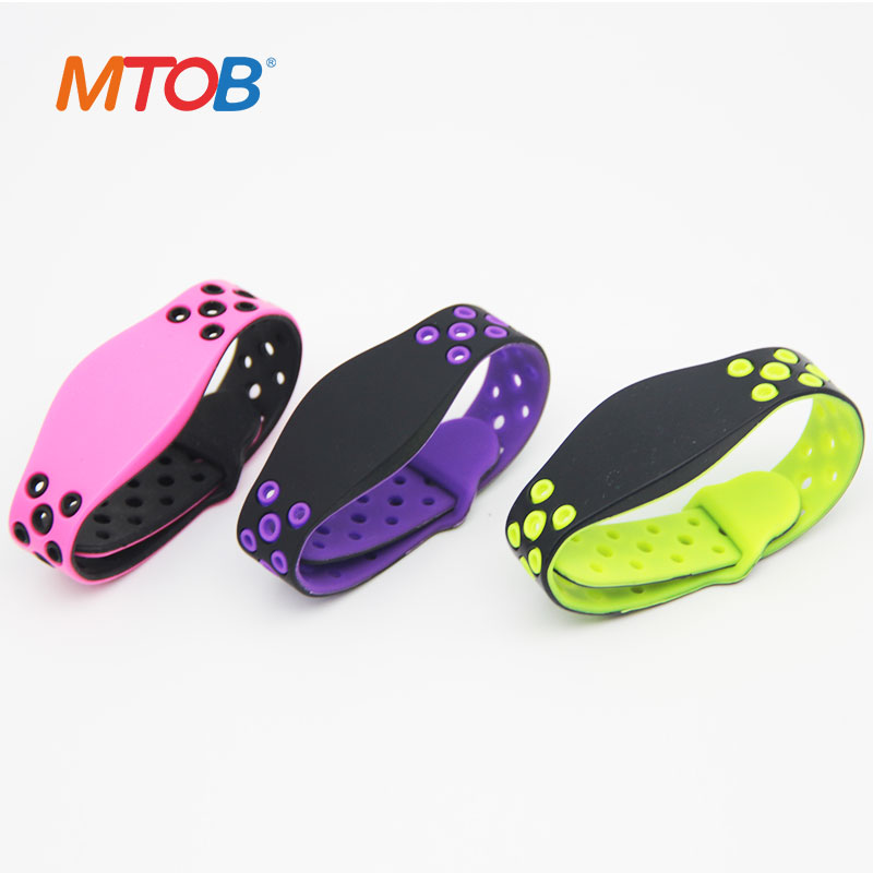 Adjustable Passive RFID wristband Silicone Bracelet MTB-SW007A with Cutout holes
