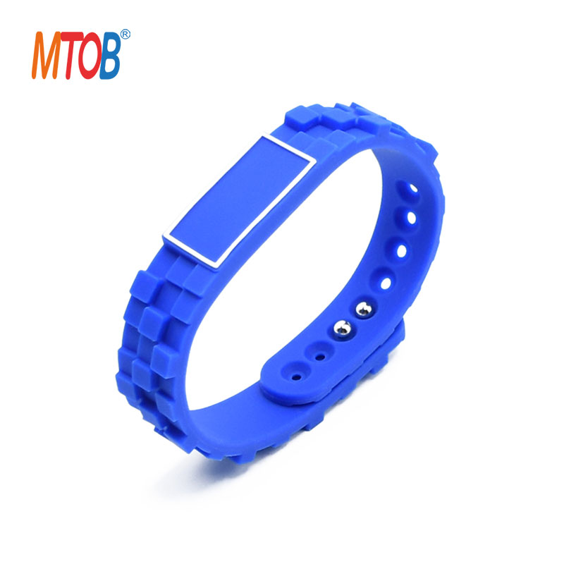 Adjustable Silicone Programmable RFID Bracelet MTB-SW014